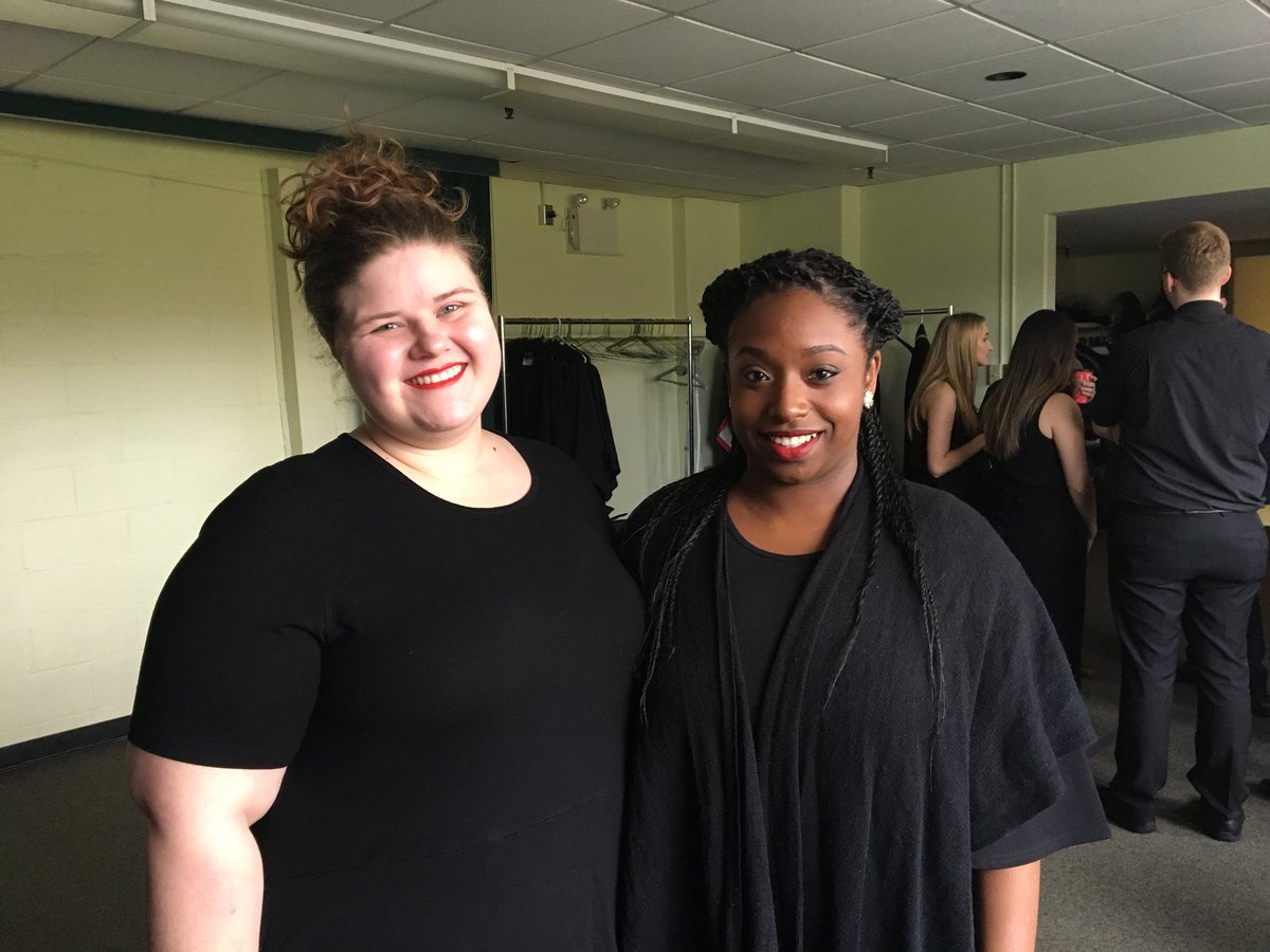 MusicAtMemorial's tweet photo. Music@memorial students our cup of tea at #mungrad17. #Bravo @musicschooldean @MUN_Students @janeleibel #nlarts  #operastudents https://t.co/1bhHyUOAHs