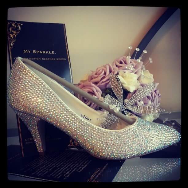 Cannot wait for #weddingwednesday #weddinghour tonight. RT who else is joining in?