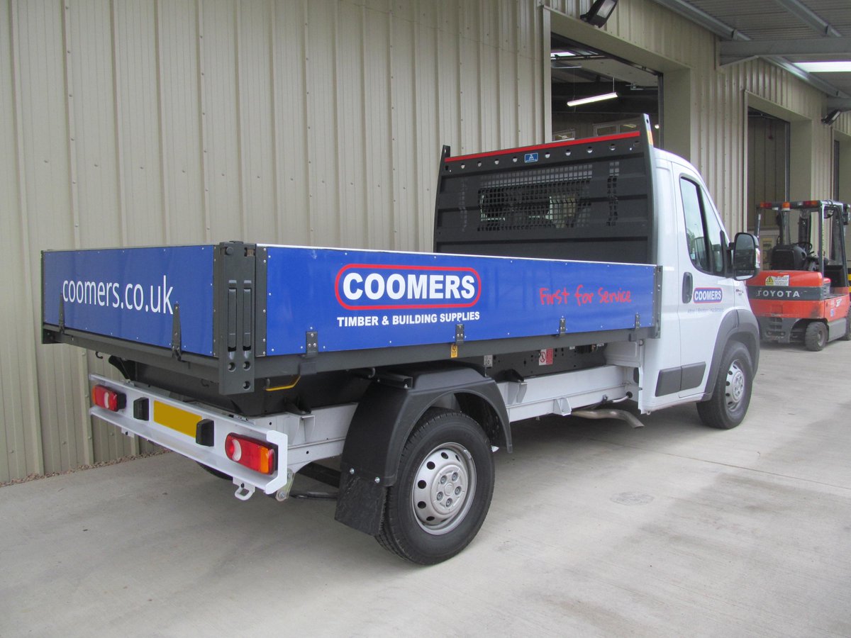 Coomersltd's tweet photo. Thanks again to @Translease for supplying this FIAT Tipper van.  It's looking very smart!
#Truck #Fiat #BuildersMerchant #Translease https://t.co/0qLw5pnISl
