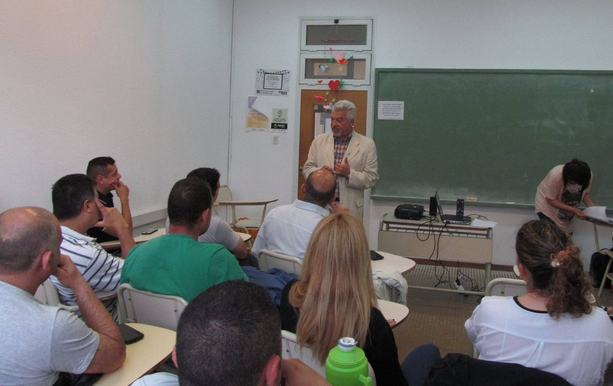 #MásExtensión [Comenzó el ciclo de capacitaciones sobre #DDHH en contextos de encierro]

👉🏼Más información>> bit.ly/2yjH3Ru