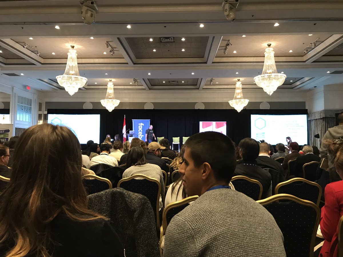 CtrlAltMarket's tweet photo. Just chillin at #fbboost https://t.co/6c3kZZ7hNH