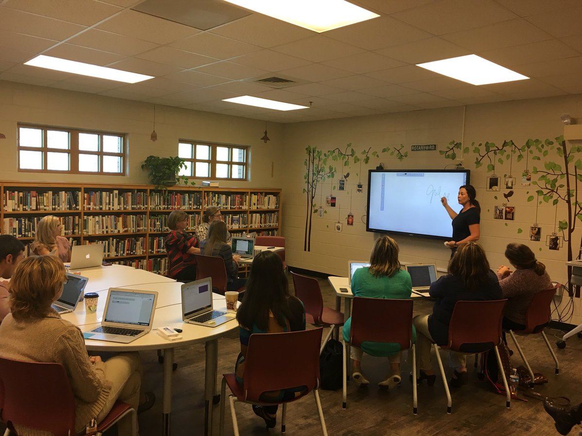 DCSchoolsTech's tweet photo. Learning @Recordex flatpanels! Thanks @edcoeducation! Every DCS learning commons are equipped. #edtech #futureproof https://t.co/iICi2euiWK