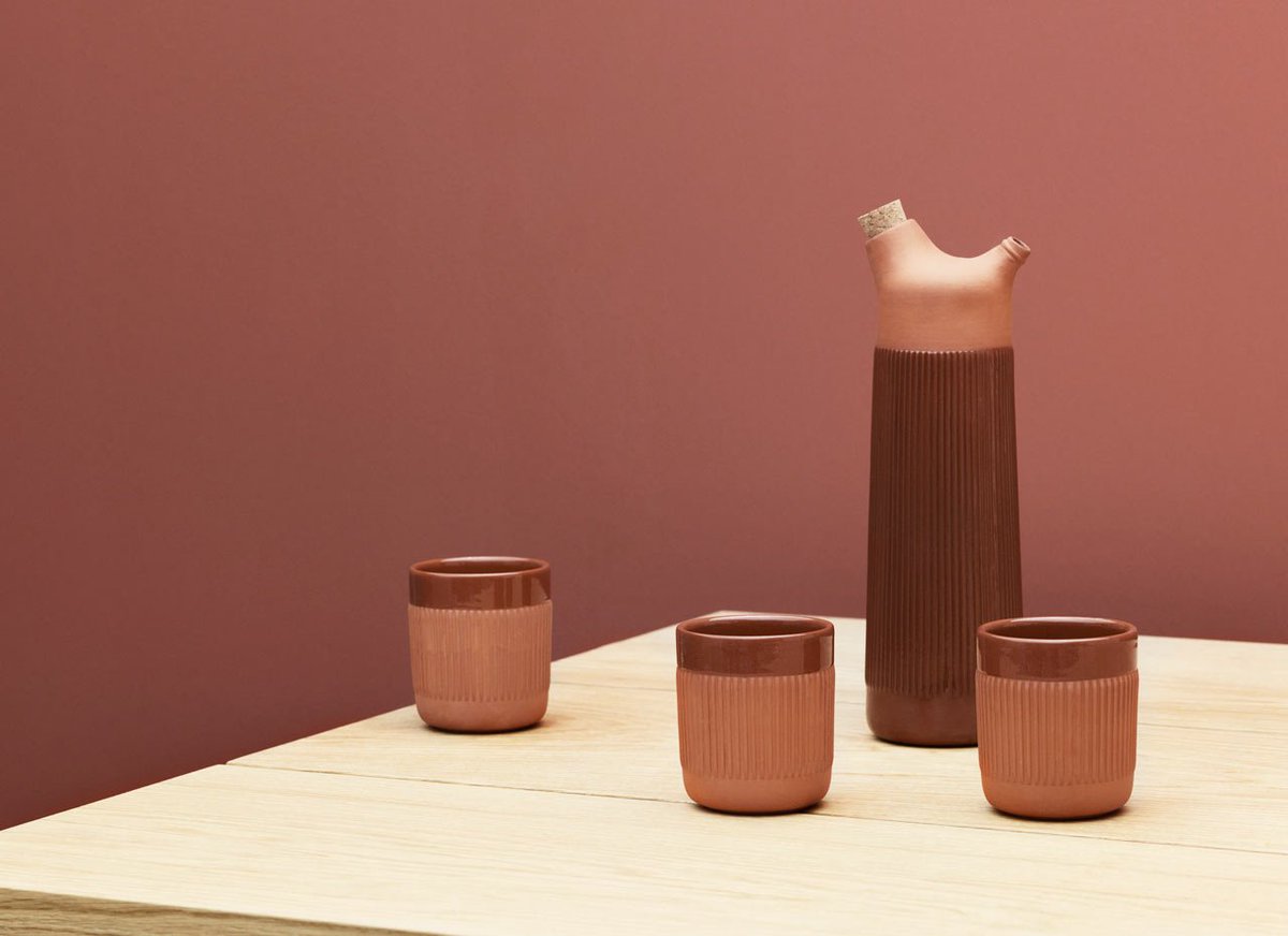 Simon Legald’s Junto Series is Inspired by Traditional Spanish Water Containers bit.ly/2gSd6Pc