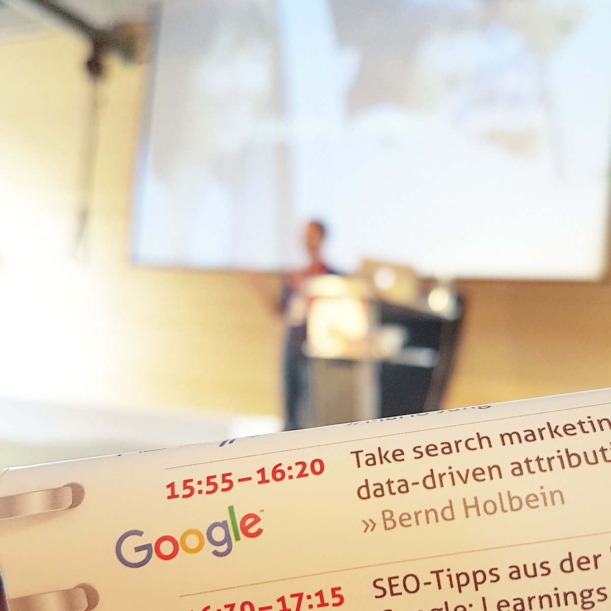 Viel Spaß bei Bernd Holbeins Session in Track 2! 🔥#omcap17 #Berlin #google <a href="/GoogleDE/">Google Deutschland</a>