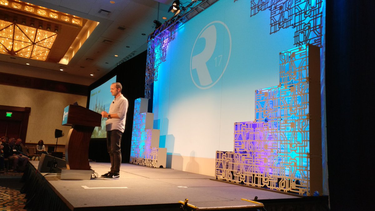 kikisworldrace's tweet photo. Start your day like this. #promisetheory #learningbinge @markburgess_osl @reactivesummit https://t.co/FAfyCpnPHa