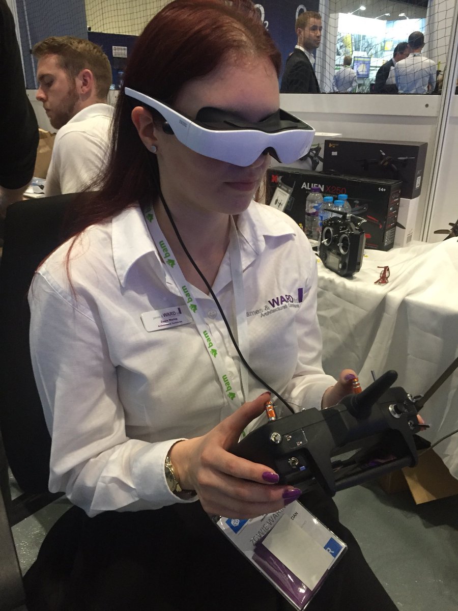JamesWardLtd's tweet photo. Our very own Zowie trying out the drone racing @DigiConWeek #DCW2017 https://t.co/UPWTMftzQd