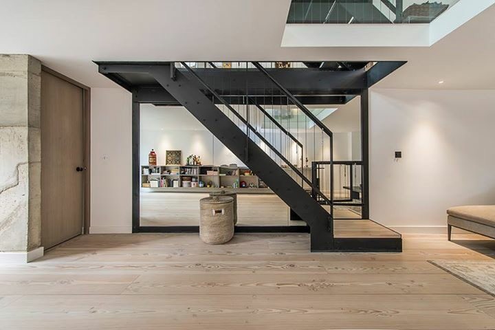 Hamptons International Battersea tweet media