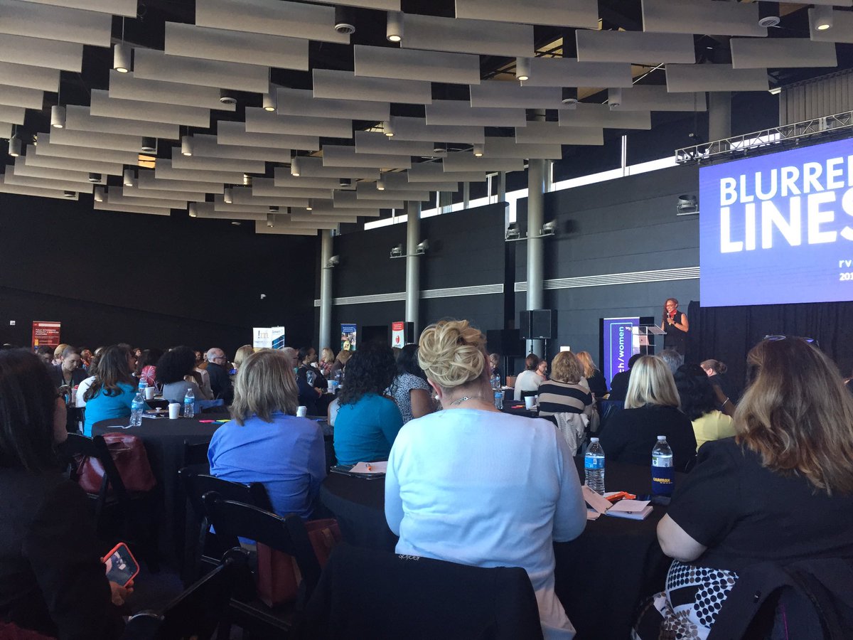 AHaynes02's tweet photo. A beautiful sight of 550 diverse women in technology representing #rva #rvatechwomen #genworth https://t.co/0ZIBiWzC2n