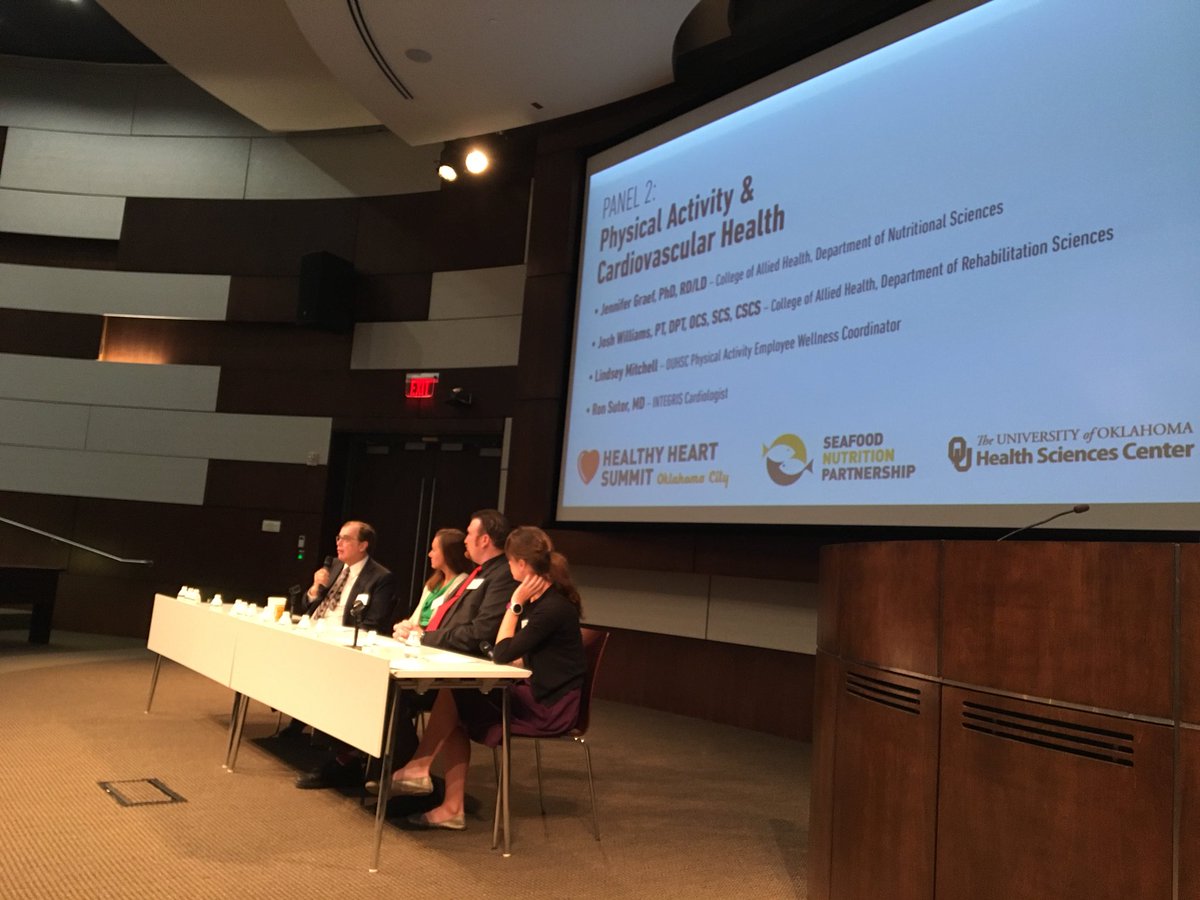 Seafood4Health's tweet photo. Dr. Sutor @integrishealth explains what health factors we CAN control when it comes to cardiovascular disease #HealthyHeartSummit https://t.co/dZ7mg52ld1