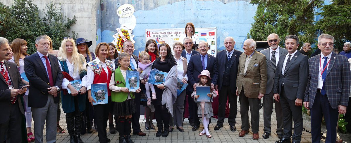 ofgumrukcuoglu's tweet photo. Trabzon Sanatevi tarafından bu yıl 9’uncusu düzenlenen Uluslararası Sanat Günlerinin açılışına katıldık... https://t.co/40mKyOHGzc https://t.co/0Rw7HkP4gl