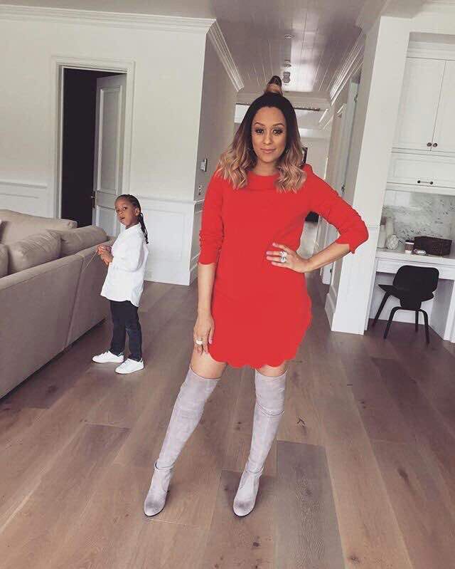 deshapparel's tweet photo. Tshirt dresses are so in season. #DeshApparel #Tshirtdress #fashion #womenswear #thursday #style #styleicon @tiamowry https://t.co/Z08VWNIkei
