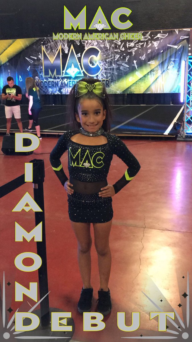 JUDYBENAVIDES3's tweet photo. 💎💎MAC DIAMOND GLITZ💎💎 https://t.co/Gk0hRqUmIk