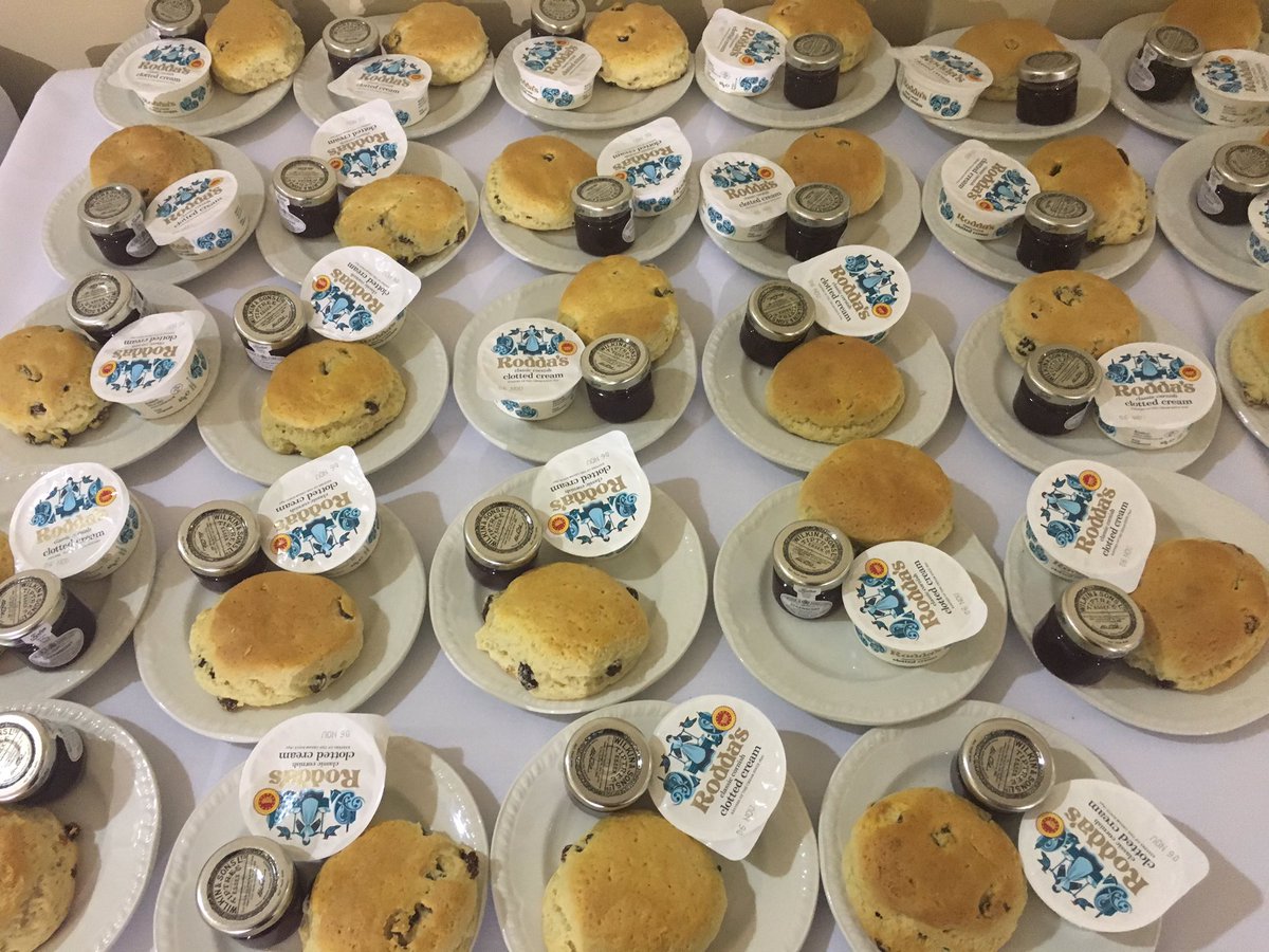jderekarmstrong's tweet photo. Cornish teas @theBCVA #BCVA50 #BCVACongress17 I guess the Cornish President had something to do with that https://t.co/5c7TL3H2nV