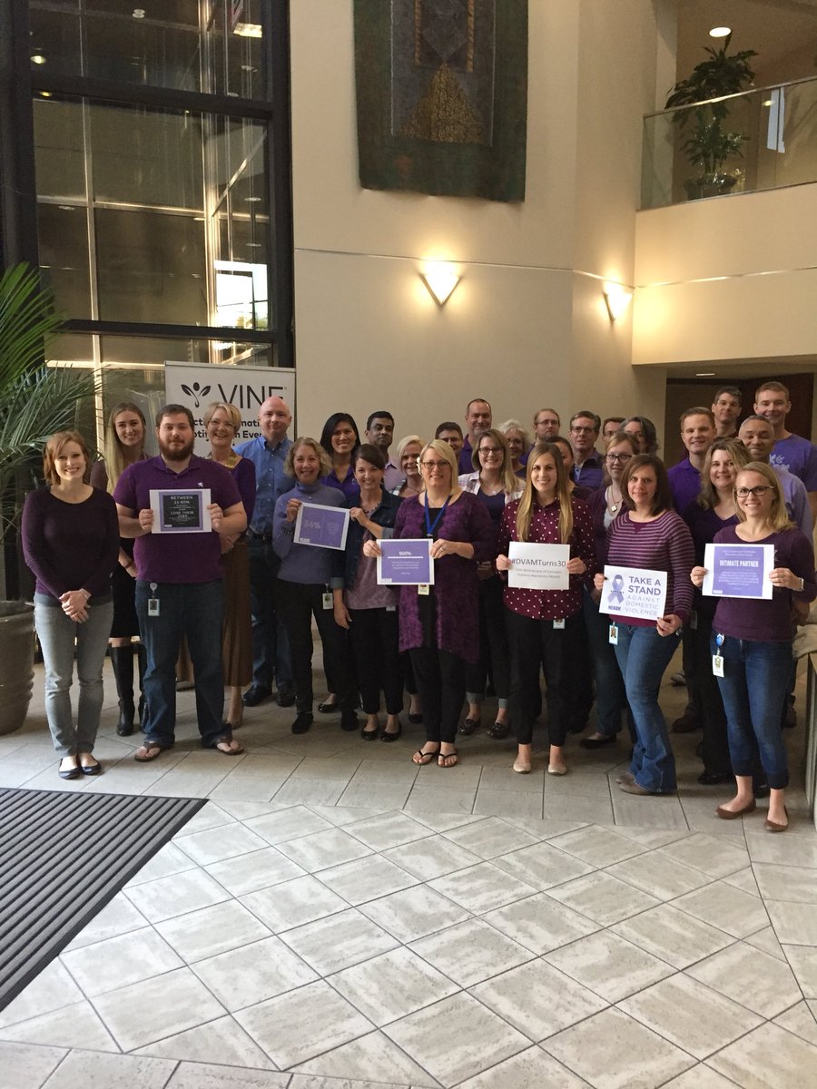 krisiny's tweet photo. It’s #PurpleThursday @ApprissSafety @NCADV #DVAMTurns30 #knowledgeforgood #VINE #StopDomesticViolence https://t.co/asq41DQybo