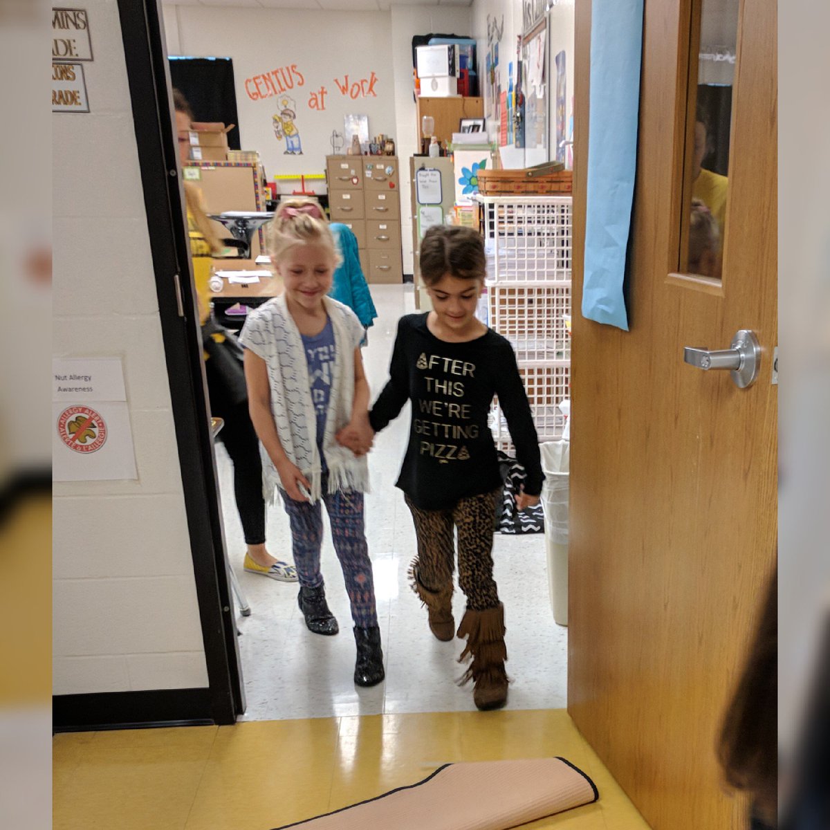 shulermelisa3's tweet image. Proud of all of our Lumiere team members! #lumieresthehousetobe