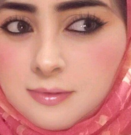 ClTHTYBVqdfPQno's tweet photo. #المغرب_في_كلمه والله ضحكتوني يامغربيات كلشي جميل تنسبوه ليكم.بنت إيرانية وحدة صورها وتقولون عنها مغربية والله لا تستحو https://t.co/aTk1R6MJjP