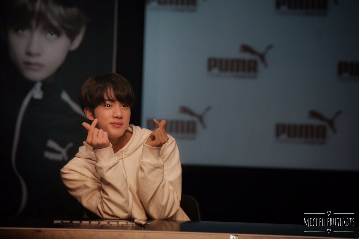 MeerausFarben39's tweet photo. 19102017 BTSXPUMA Jin
·
#BTS #防彈少年團 #방탄소년단 #PUMAXBTS #HKBTS #ARMYHK #ARMY #Jin #김석진 #worldwidehandsome https://t.co/gTOxYLUV7b
