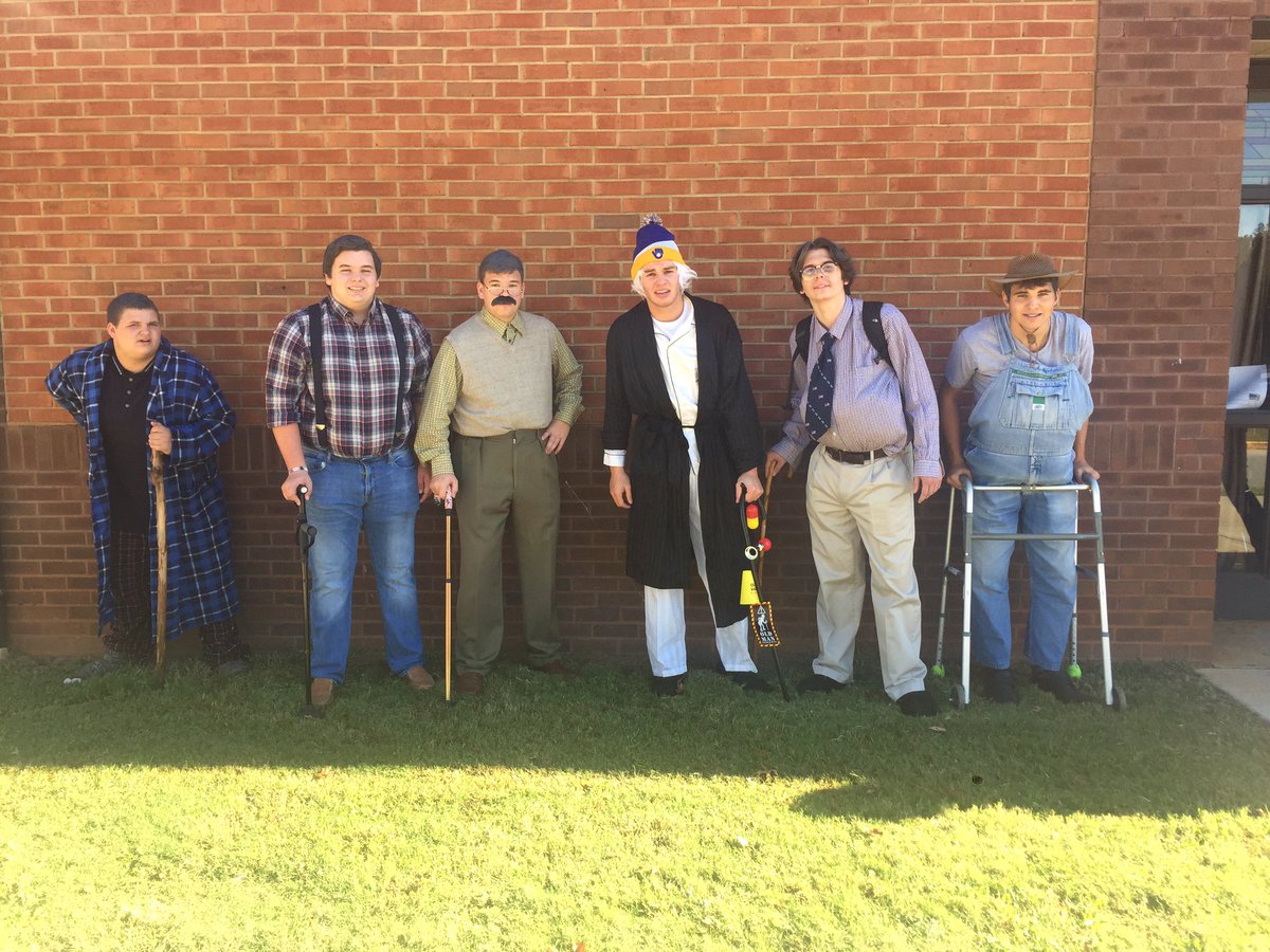 jackson_echs's tweet photo. Grumpy old men today... https://t.co/Mbzcen8GFL