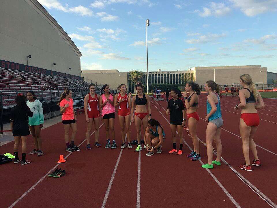 werun4froyo's tweet photo. Thursday's off to a great start after the annual Magness Relays! 🔥🔥 https://t.co/fUO6Bu64VT