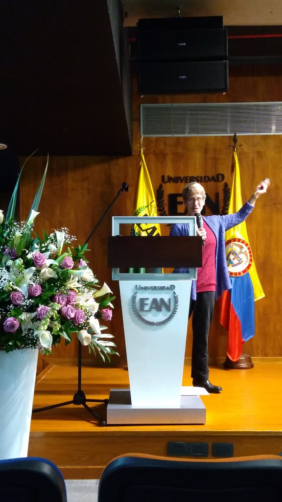 alej0martinez's tweet photo. We are working in Colombia in to include the sustainability into the curriculum @Portland_State @UniversidadEAN @AASHENews After #AASHE2017 https://t.co/yX7jdNWpjE