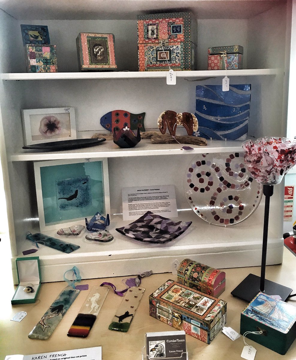 ArinnaGlass's tweet photo. Some of my glass and other art @the RNLI art exhibition at Instow over the next few days #ArinnaGlass #lovinglyhandmade #love fusedglass https://t.co/FRv6dLegH5
