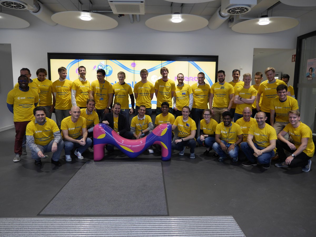 merck_de's tweet photo. Der #Space2Health Hackathon mit @ESA hat Healthcare-Ideen hervorgebracht, die fast außerirdisch sind! Mehr erfahren: https://t.co/H0ttGJ5xhp https://t.co/NeWxDsk5gS