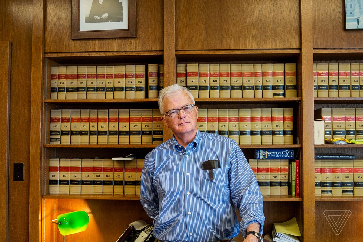How the judge on Oracle v. Google taught himself to code theverge.com/2017/10/19/165…