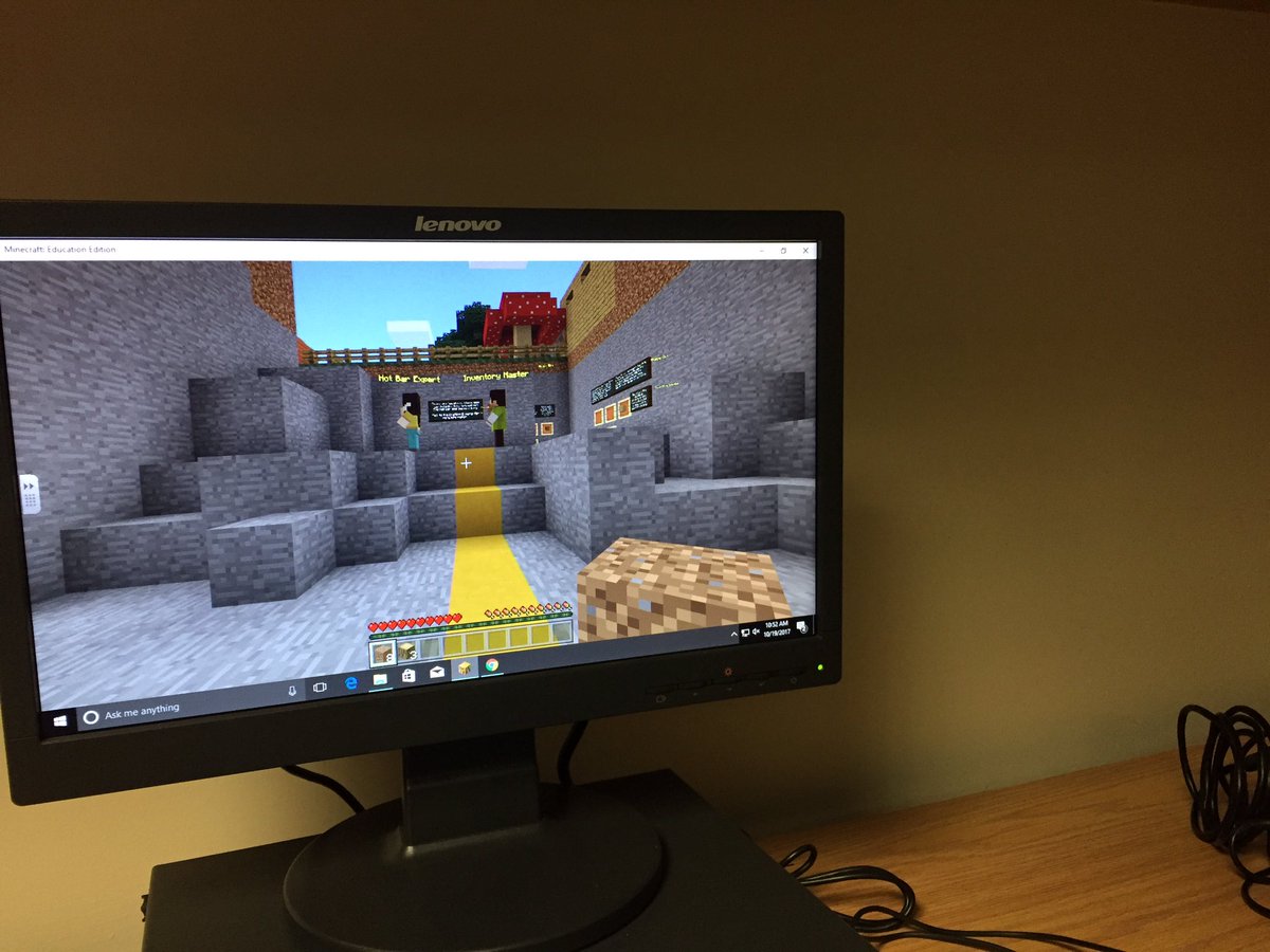 EuclidEdTech's tweet photo. Receiving training in @Minecraft education. This. Is. Awesome. 👏 #gamification https://t.co/UqXN1IlPPf