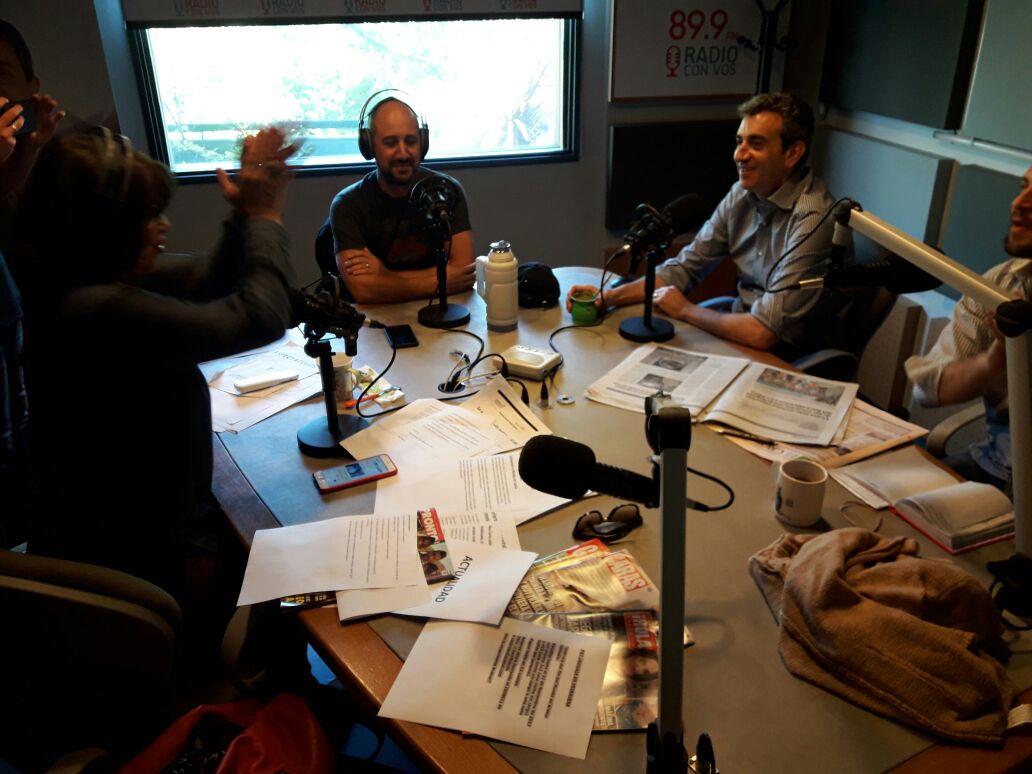 VamosConVos_'s tweet photo. "Donde me conocen me votan y eso no es poco". @randazzof con @negropolis_899 en @radioconvos899 https://t.co/z3ooNRbGkP
