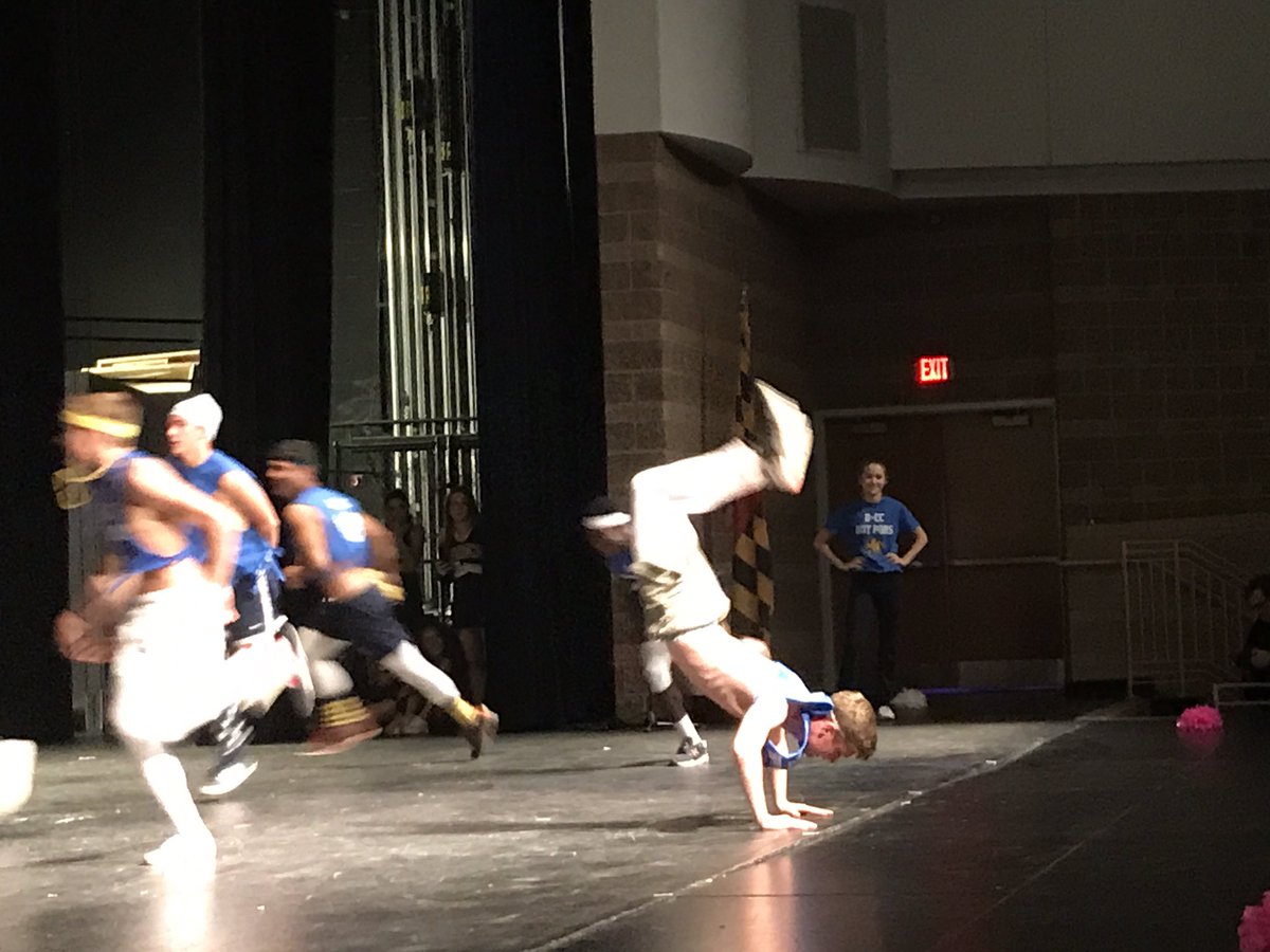 DrJones_OSSI's tweet photo. "Guy poms" steal the show at the varsity pep rally @Barons2018 @Barons2019 @BCCSGA https://t.co/bUzWiTV1kF