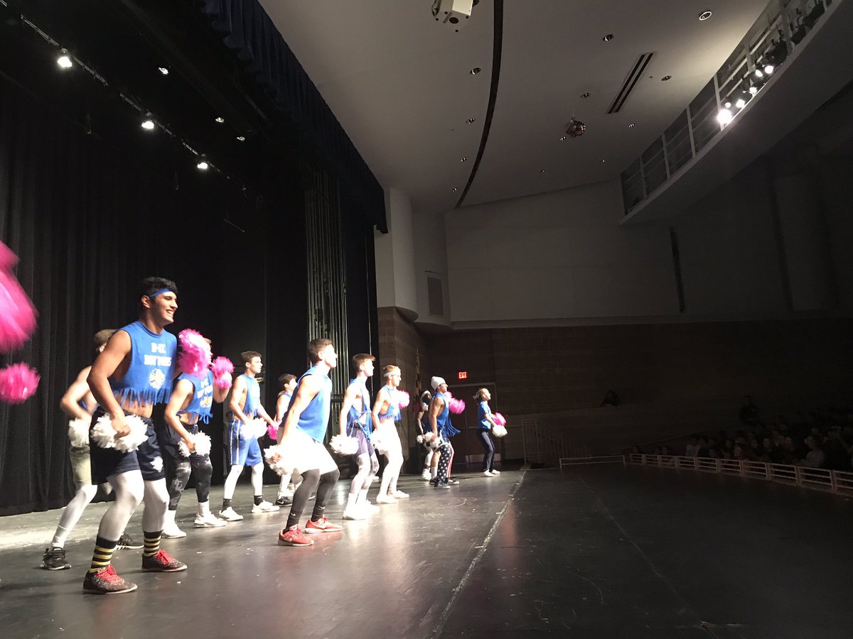 DrJones_OSSI's tweet photo. "Guy poms" steal the show at the varsity pep rally @Barons2018 @Barons2019 @BCCSGA https://t.co/bUzWiTV1kF