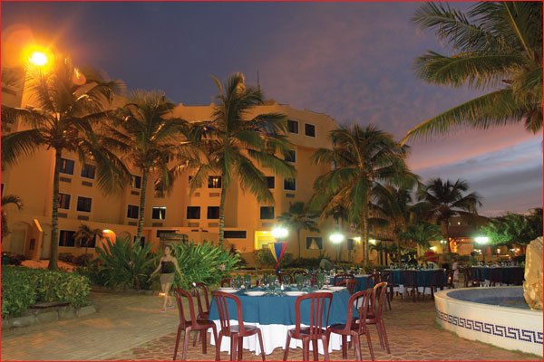 espartatrip's tweet photo. ¡Ven a Margarita y disfruta de la promoción "Niños Gratis" en el Hotel Portofino! Promoción válida  hasta el 15 de Diciembre.
Contactenos! https://t.co/Oa72gwHL0Y