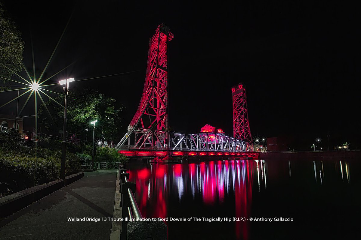 A_Gallaccio's tweet photo. .@WellandBridge13 #Tribute to #GordDownie #Illumination @Welland @NiagaraRegion #RIPGordonDownie @gorddownie https://t.co/G9yL0tHfkl https://t.co/iKVeLmiuWQ