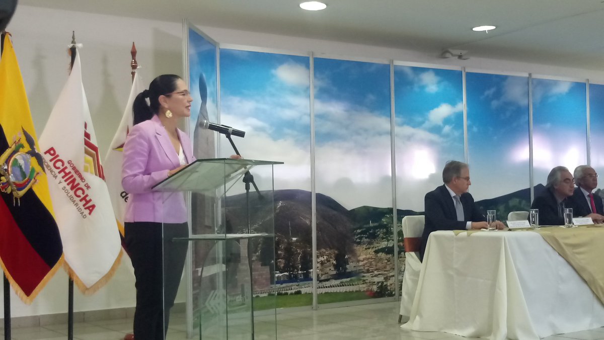 Produccion_Ecu's tweet photo. .@EvaGarciaFabre: Sigamos prosperando, juntos llegaremos más lejos. Nada para ustedes, sin ustedes. https://t.co/LM4IpZnUCM
