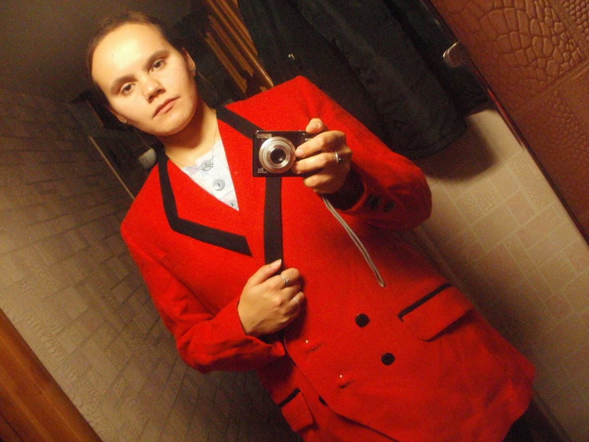 anbellana_'s tweet photo. #RedJacketChallenge
sorry orange color #OrangeJacketChallenge #look #MyTwitterAnniversary https://t.co/dgUXunFsGi