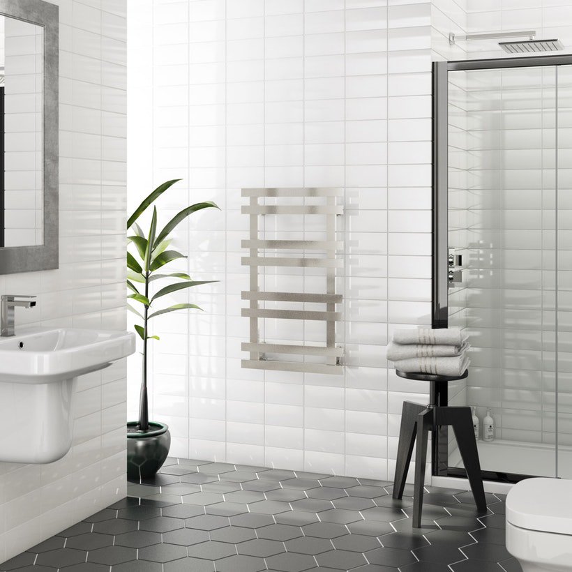 AccuroKorle's tweet photo. Our Daisy 8 Towel Rail is a #modern design, the perfect addition to your #bathroom! https://t.co/eLCb3bCfoa #interiordesign #homedecor https://t.co/pjJiByaSW8