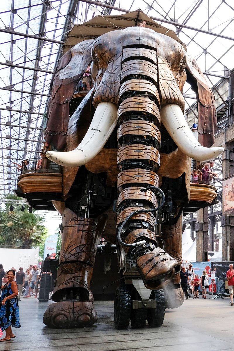 nantesfr's tweet photo. Bonne nouvelle ! A partir du 10 novembre, #LongMa 🔥 va hiberner sous les Nefs pendant que l’Éléphant 🐘 va se reposer jusqu'en février 2018. https://t.co/SmSzEc0IOa