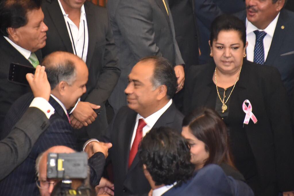 manuelanorve's tweet photo. Muchas felicidades a mi amigo el Gobernador @HectorAstudillo por su Segundo Informe de Labores, sin duda  #GuerreroConResultados https://t.co/SU34QbVfxd