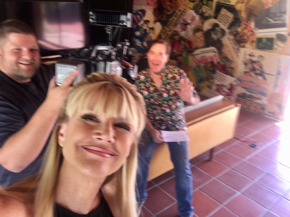 Watch the good work valley locals do to preserve classic #PalmSprings architecture @KMIRNews today at 4:30p. #makingadifference #KMIRCares