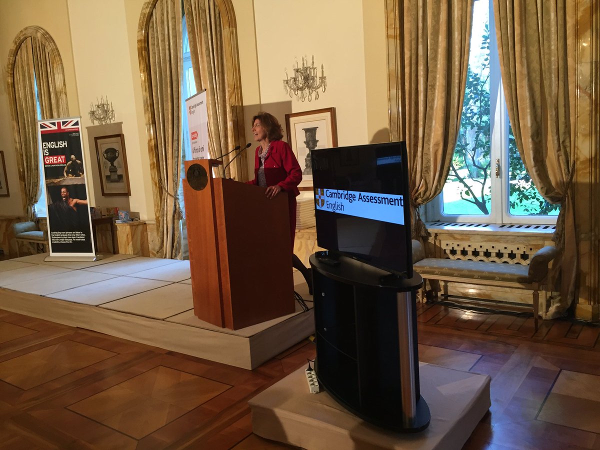 UKinItalia's tweet photo. Un grande onore ospitare oggi i 12 giovanissimi vincitori del concorso #Kangourou della lingua inglese. Well done!!! @CambridgeEng #Aisli https://t.co/tnqa4HEtYS