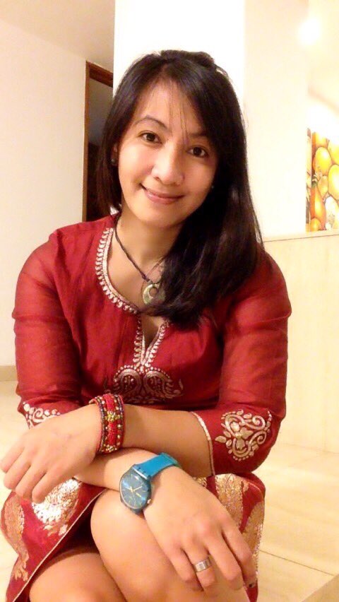 amorejhen29's tweet photo. #sareemood https://t.co/4aHmawUjEi