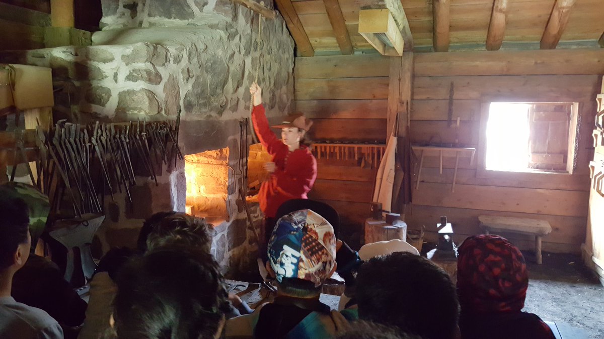 levyjack4's tweet photo. @samsrps S's living their learning. Understanding early settlers and First Nations contact and lives c1640s @tdsb https://t.co/gjvNYcwPOu