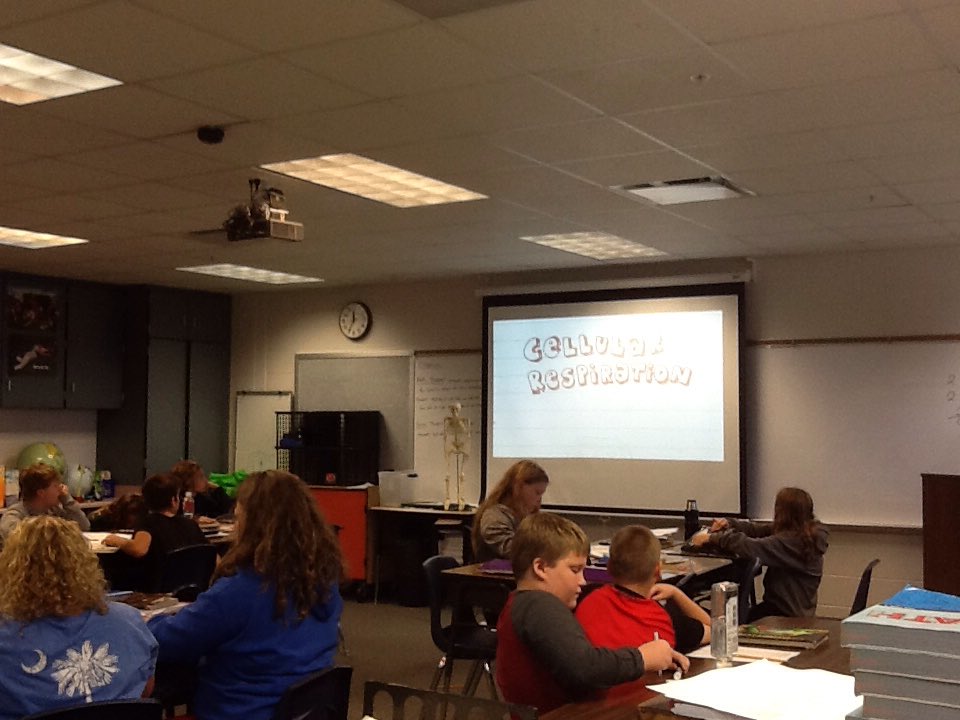 MrConoverJCD's tweet photo. Students love flocabulary!
#jcde
#jcdsixthgrade
#flocabulary https://t.co/lObNX740pe