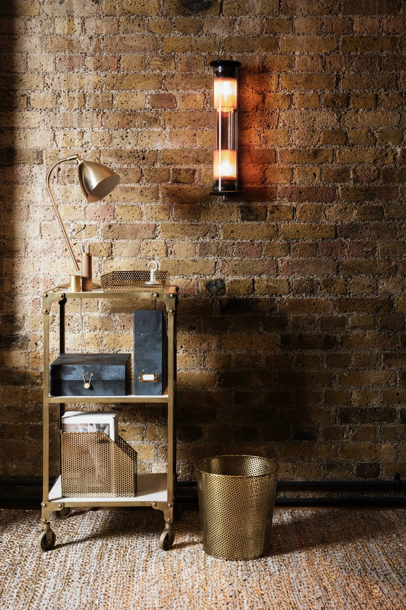mywarehousehome's tweet photo. Brass accessories add a touch of refinement to a study https://t.co/yWhbshQkwA #WarehouseHomeIssueThree @Style_by_Lucy @OliverPerrott https://t.co/vy5Z3MYVWB