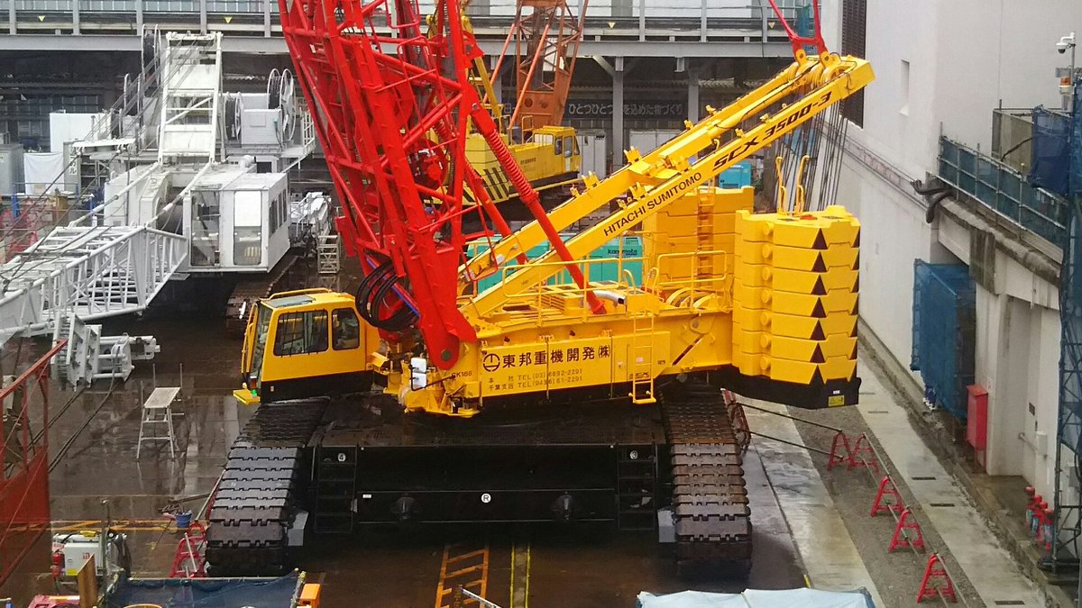 重機：浜松町の工事現場（東京都港区）にいる特大重機の型番がわかった 