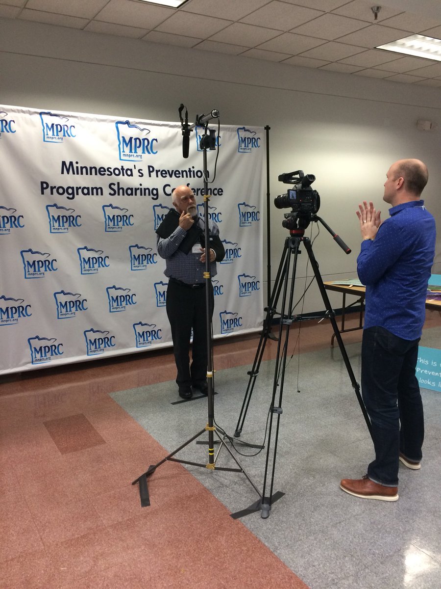 MNPrevention's tweet photo. Be like Al from DHS and check out the video booth in the exhibit hall at #mnpps2017 https://t.co/pY5uOIqI2v