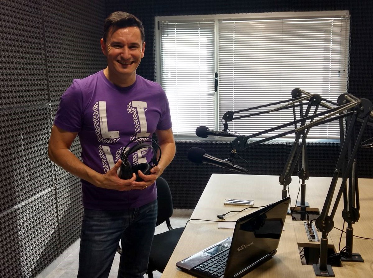 Flux104_9's tweet photo. #Live
@ClaudioPozzi4 está en #Vivo, ahora en #PuntoDePartida, por @Flux104_9 https://t.co/LGCEGUYuYP