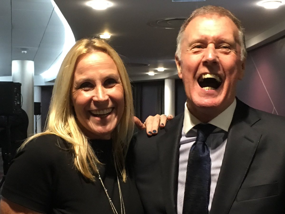 Fab evening hosting <a href="/TheGeoffHurst/">Sir Geoff Hurst</a> @TheLansdownClub #BigSportsSpeaker <a href="/ashtongatestad/">Ashton Gate Stadium</a> - he captured and captivated a full house. 👏👏 #legend