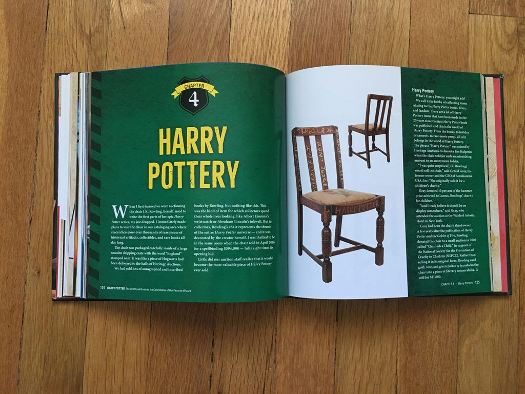 fwmedia's tweet photo. Stop by @MuggleNet to win a copy of our unofficial Harry Potter collectibles guide! #harrypottery #giveaway https://t.co/iy3mYqrWqO https://t.co/8S3rY1TU59