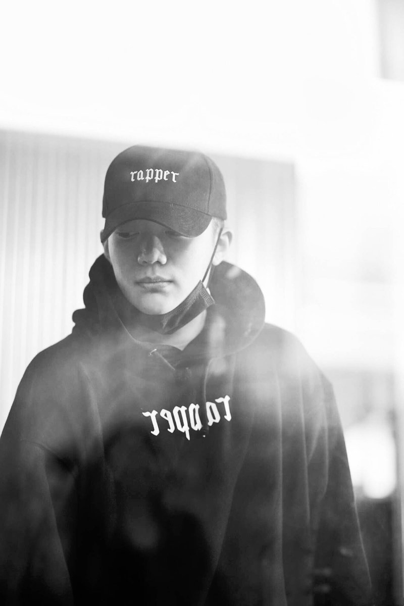 Rapper_PGONE's tweet photo. #hiphop #pgone #RAPPER 
https://t.co/2UiwrkIisU https://t.co/TG2CizBEf9
